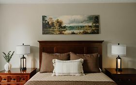 Manitoulin Inn